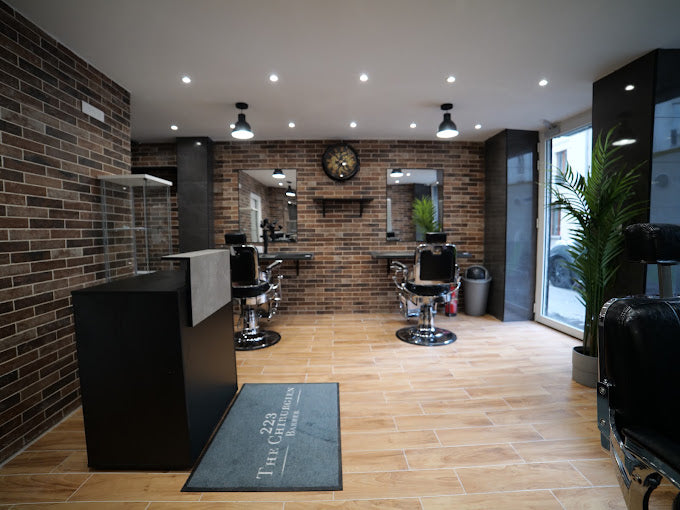 223 The Chirurgien Barber